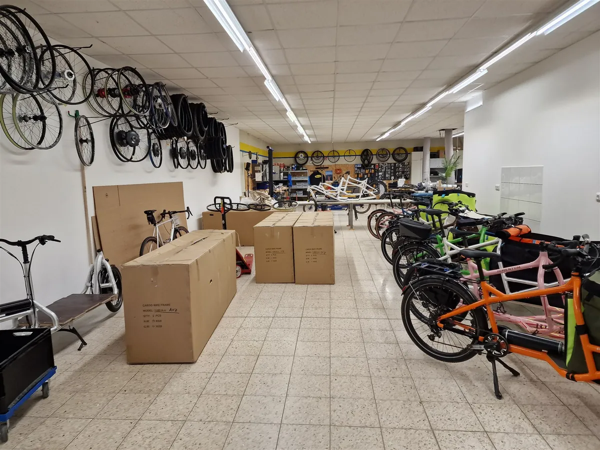 Blick in die Velo Lab Werkstatt
